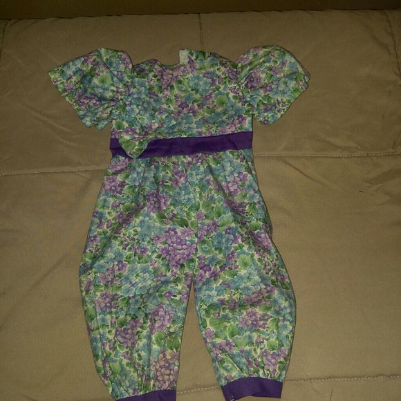 American girl clothes - Picture 1 of 1